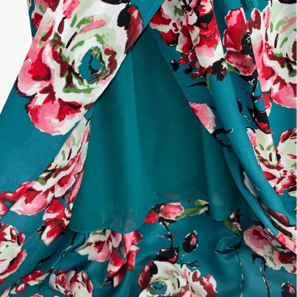 **SOLD**Women’s Lucky Brand 100% Silk Floral Dress -Size Small - Picture 6 of 10